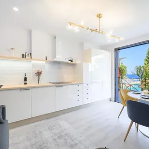 Proche Monaco, Vue Mer, Acces Et Jardin Privatif Appartamento