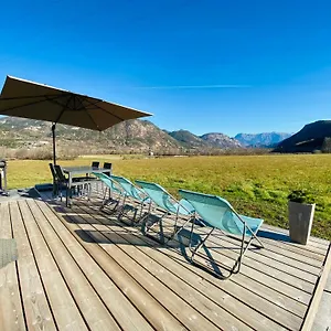 Entre Et Montagne Hébergement de vacances