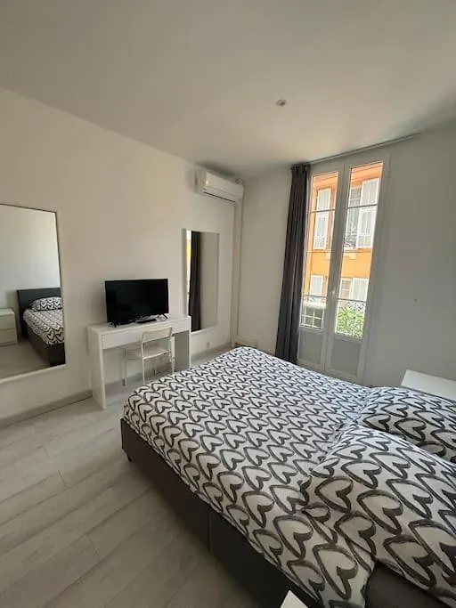 Monaco Cosy 3 Pieces Apartment Saint-Antoine  France